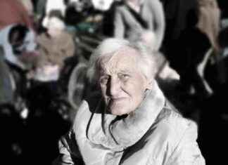 Evaluating Staff and Services at Dementia Care Center: A Guide evaluating-staff-and-services-at-dementia-care-center-a-guide