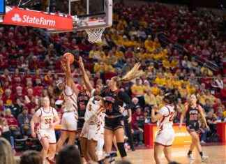 Crooks Reaches Milestone as Cyclones Fall Short Against Utes crooks-reaches-milestone-as-cyclones-fall-short-against-utes