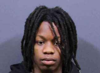 Five Quad Cities Teens Arrested for Stealing Car with Child Inside five-quad-cities-teens-arrested-for-stealing-car-with-child-nside