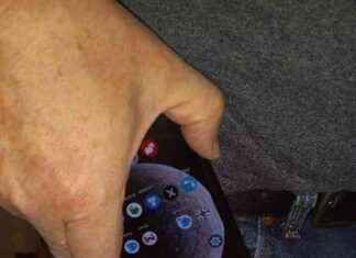 How Cold Weather Affects Cell Phones – Tips to Protect Your Device how-cold-weather-affects-cell-phones-tips-to-protect-your-device