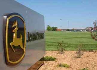 John Deere Faces Lawsuit Over Repair Monopoly, Farmers’ Frustration john-deere-faces-lawsuit-over-repair-monopoly-farmers-frustration