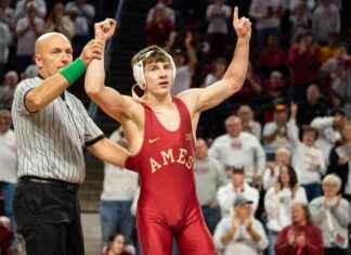 Cyclones Secure 11th Win with Successful Rabbit Hunt cyclones-secure-11th-win-with-successful-rabbit-hunt