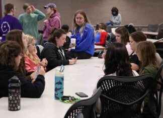 Discovering Sisterhood in Alpha Sigma Kappa: A Spoonful of Unity discovering-sisterhood-in-alpha-sigma-kappa-a-spoonful-of-unity