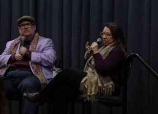 Insights from Bon Jovi’s Vocal Coach: Expert Tips for Singing nsights-from-bon-jovis-vocal-coach-expert-tips-for-singing