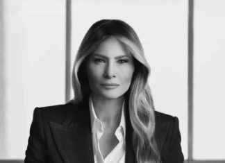Official Portrait of First Lady Melania Trump Released – Latest News official-portrait-of-first-lady-melania-trump-released-latest-news