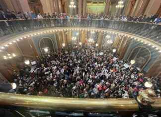 Iowa Bill Removes Gender Identity from Civil Rights Act owa-bill-removes-gender-dentity-from-civil-rights-act