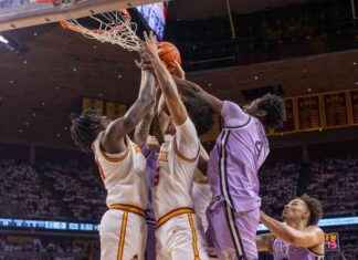 owa-state-upset-by-kansas-state-in-shocking-loss