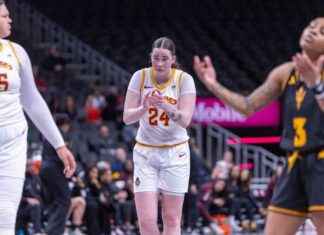Addy Brown Sparks Fire Against Sun Devils addy-brown-sparks-fire-against-sun-devils