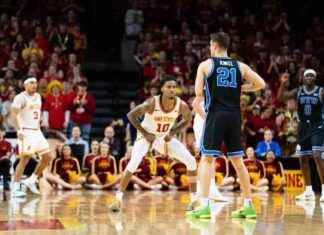 BYU upsets No. 10 Iowa State on senior night byu-upsets-no-10-owa-state-on-senior-night