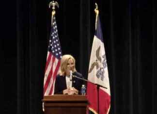 Congresswoman Hinson Draws Crowd at Mason City Town Hall congresswoman-hinson-draws-crowd-at-mason-city-town-hall