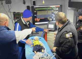 UI Mobile Emergency Simulator Reaches 99-County Goal u-mobile-emergency-simulator-reaches-99-county-goal