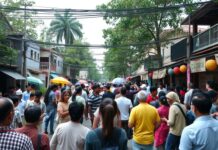 Global Communities Come Together: The Rise of Neighborhood Events Global communities unite: the emergence of neighborhood gatherings